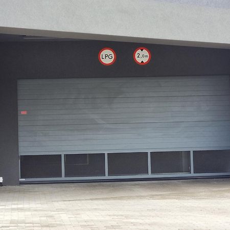 Q Apart Meta - Manufaktura, Klimatyzacja I Parking Gratis, Fv, Gwarancja Zadowolenia Łódź Kültér fotó